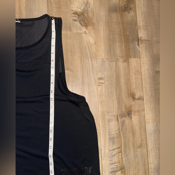 Gymshark Women’s Black Training Mesh Top Size Medium - Picture 4 of 5
